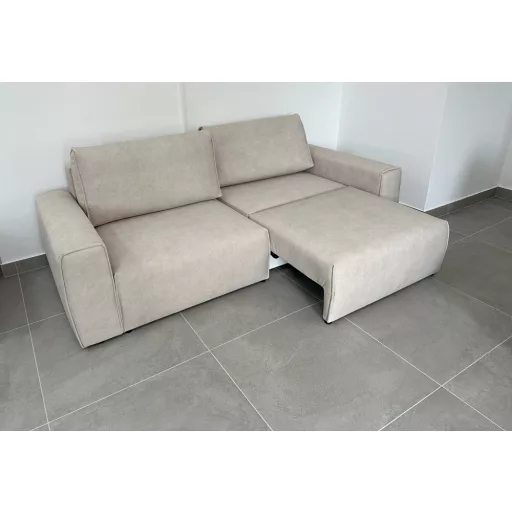 Alakváltó kanapé Tuzi Cloud03 EasyClean bézs ( 160X200 fekvőfelület) - kiállítási kedvezménnyel