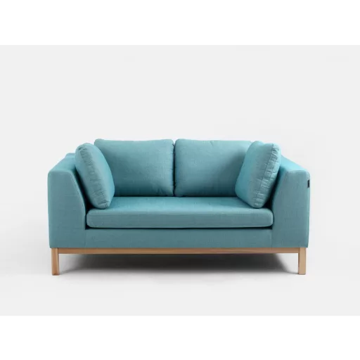 Skandináv design Amb 3 személyes kanapé fém lábbal