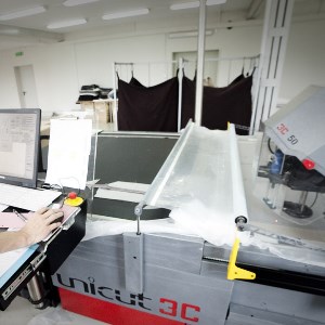Az ülőgarnitúrák gyártása - a szabás